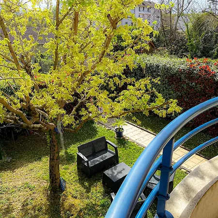 Apartment Duplex Atypique Et : Les Galets Pau